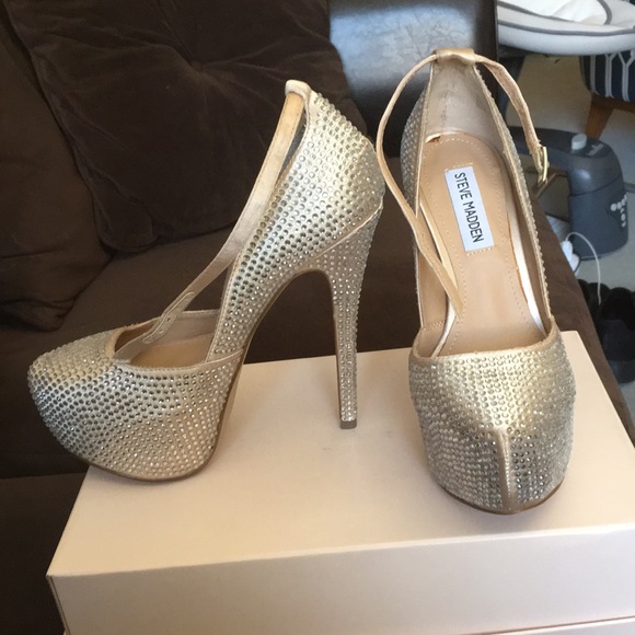 Steve Madden Deenyr Champagne Platform 